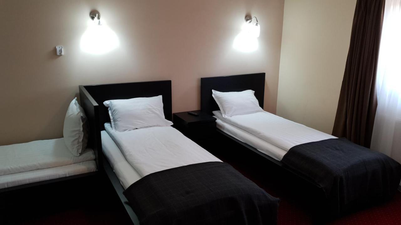 Motel Diamant アマラ エクステリア 写真